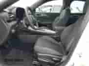 2024 Dodge Hornet GT z VIN ZACNDFAN0R3A42416, wystawiony jako Copart lot #75139734 z przebiegiem Nie podano mil oraz Nie do naprawy • Non repairable. Historia ofert i sprzedaży dostępna na DreamBid. Obrazek 6.