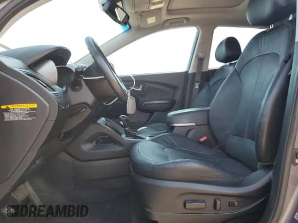 2015 Hyundai Tucson SE z VIN KM8JUCAG5FU026922, wystawiony jako Copart lot #80523575 z przebiegiem 96 176 mil mil oraz Szkoda całkowita • Salvage title. Historia ofert i sprzedaży dostępna na DreamBid. Obrazek 7.