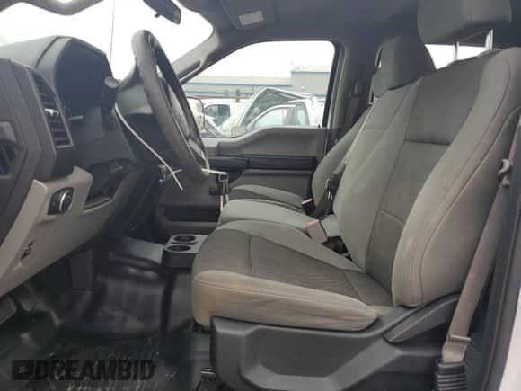 2017 Ford F-150 XL z VIN 1FTEW1CP7HKE04433, wystawiony jako Copart lot #82159375 z przebiegiem 103 354 mil mil oraz Szkoda całkowita • Salvage title. Historia ofert i sprzedaży dostępna na DreamBid. Obrazek 7.