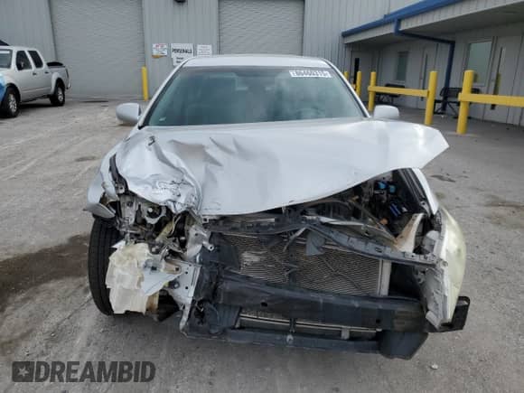 2008 Toyota Camry LE with VIN 4T4BE46K98R043106, listed as a Copart auction lot 86460315 with 186,036 mi miles and Salvage title. Bid and sale history available at DreamBid. Image 5.