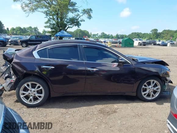 2012 Nissan Maxima S с VIN 1N4AA5AP2CC838761, выставлен на аукционе IAAI как лот 42705392 с пробегом 108 427 миль миль и . История ставок и продаж доступна на DreamBid. Изображение 13.