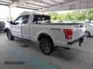 2017 Ford F-150 XL z VIN 1FTFX1EF8HKD70511, wystawiony jako IAAI lot #43022454 z przebiegiem 151 682 mil mil oraz . Historia ofert i sprzedaży dostępna na DreamBid. Obrazek 3.