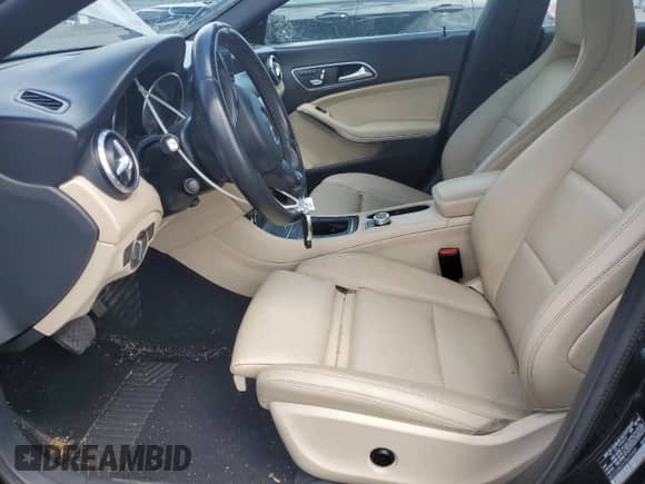 2018 Mercedes-Benz CLA 250 с VIN WDDSJ4EBXJN695489, выставлен на аукционе Copart как лот 67488745 с пробегом 53 657 миль миль и Списание • Salvage title. История ставок и продаж доступна на DreamBid. Изображение 7.