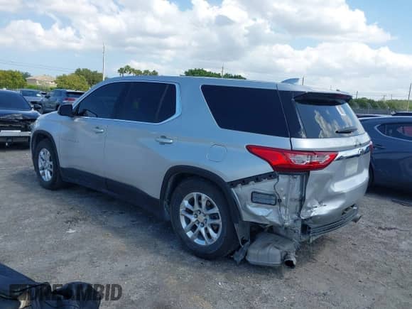 2020 Chevrolet Traverse LS с VIN 1GNERFKW9LJ167575, выставлен на аукционе IAAI как лот 42026375 с пробегом 62 454 миль миль и . История ставок и продаж доступна на DreamBid. Изображение 3.