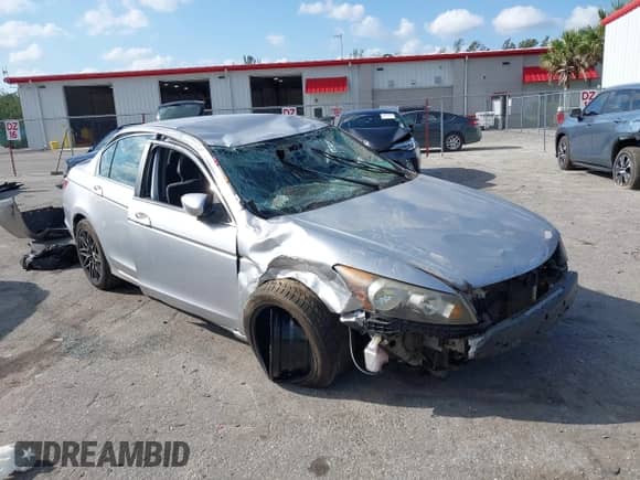 2012 Honda Accord LX Premium с VIN 1HGCP2F48CA027252, выставлен на аукционе IAAI как лот 42011848 с пробегом 88 443 миль миль и . История ставок и продаж доступна на DreamBid. Изображение 1.