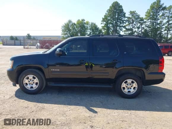 2014 Chevrolet Tahoe LT с VIN 1GNSCBE04ER200510, выставлен на аукционе IAAI как лот 43201364 с пробегом 234 649 миль миль и . История ставок и продаж доступна на DreamBid. Изображение 14.