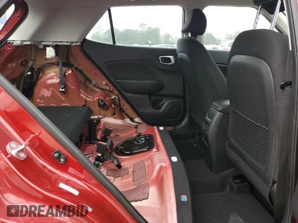 2024 Hyundai Venue Limited z VIN KMHRC8A36RU317174, wystawiony jako Copart lot #85849885 z przebiegiem 6 430 mil mil oraz Nie do naprawy • Non repairable. Historia ofert i sprzedaży dostępna na DreamBid. Obrazek 11.