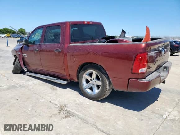 2018 Ram 1500 Express z VIN 3C6RR6KTXJG269635, wystawiony jako Copart lot #66222745 z przebiegiem 52 482 mil mil oraz Szkoda całkowita • Salvage title. Historia ofert i sprzedaży dostępna na DreamBid. Obrazek 2.