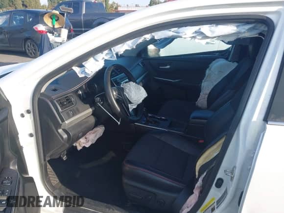 2016 Toyota Camry XLE with VIN 4T1BF1FK5GU136919, listed as a IAAI auction lot 43248056 with 97,053 mi miles and . Bid and sale history available at DreamBid. Image 5.