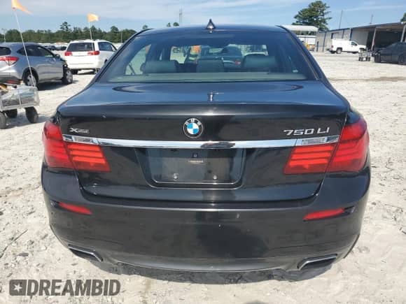 2014 BMW 7 Series ALPINA B7 xDrive with VIN WBAYF8C5XED652743, listed as a Copart auction lot 69788915 with 100,605 mi miles and Clean title. Bid and sale history available at DreamBid. Image 6.