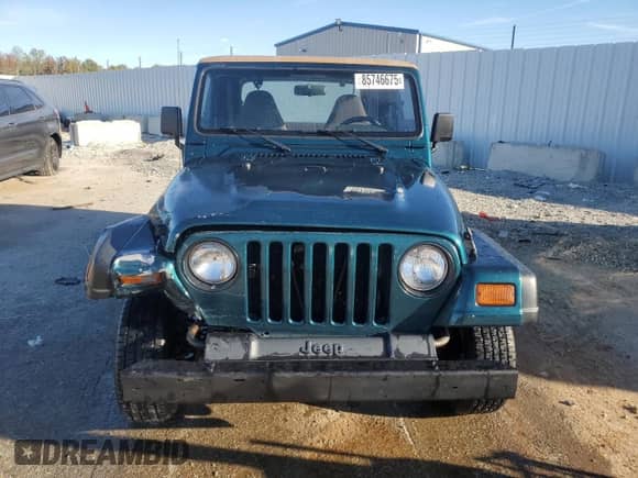 1997 Jeep Wrangler SE with VIN 1J4FY29P2VP411777, listed as a Copart auction lot 85746675 with 159,273 mi miles and Non repairable. Bid and sale history available at DreamBid. Image 5.