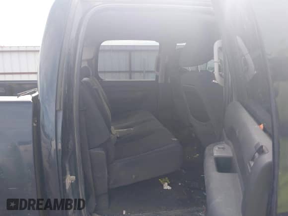 2008 Chevrolet Silverado 1500 LTZ with VIN 3GCEK13348G273770, listed as a IAAI auction lot 43038474 with 221,805 mi miles and . Bid and sale history available at DreamBid. Image 8.