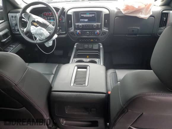 2017 Chevrolet Silverado 2500HD LTZ z VIN 1GC1KWEG8HF205663, wystawiony jako Copart lot #45593495 z przebiegiem 81 262 mil mil oraz Szkoda całkowita • Salvage title. Historia ofert i sprzedaży dostępna na DreamBid. Obrazek 8.