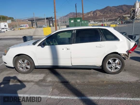 2005 Chevrolet Malibu Maxx LS with VIN 1G1ZT62845F137198, listed as a IAAI auction lot 43409681 with 196,426 mi miles and . Bid and sale history available at DreamBid. Image 15.