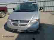 2005 Dodge Caravan SXT z VIN 2D4GP44L55R266345, wystawiony jako Copart lot #86804055 z przebiegiem 268 834 mil mil oraz Szkoda całkowita • Salvage title. Historia ofert i sprzedaży dostępna na DreamBid. Obrazek 14.
