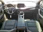 2024 Chevrolet Blazer LT z VIN 3GNKBDR44RS186042, wystawiony jako Copart lot #60881675 z przebiegiem 28 457 mil mil oraz Czysty tytuł • Clean title. Historia ofert i sprzedaży dostępna na DreamBid. Obrazek 8.