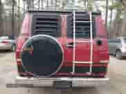 1985 Chevrolet Chevy Van z VIN 1GBEG25H1F7142616, wystawiony jako IAAI lot #41606567 z przebiegiem 19 168 mil mil oraz . Historia ofert i sprzedaży dostępna na DreamBid. Obrazek 16.