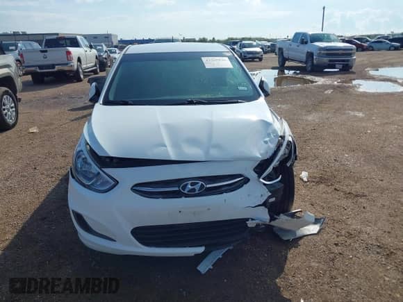 2017 Hyundai Accent SE z VIN KMHCT4AE2HU344628, wystawiony jako IAAI lot #43305840 z przebiegiem 93 291 mil mil oraz . Historia ofert i sprzedaży dostępna na DreamBid. Obrazek 11.