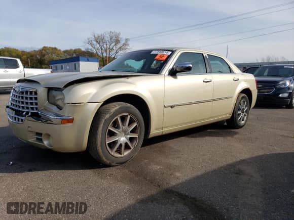 2010 Chrysler 300 C with VIN 2C3CK6CT4AH184800, listed as a Copart auction lot 77340514 with Not provided miles and Salvage title. Bid and sale history available at DreamBid. Image 1.