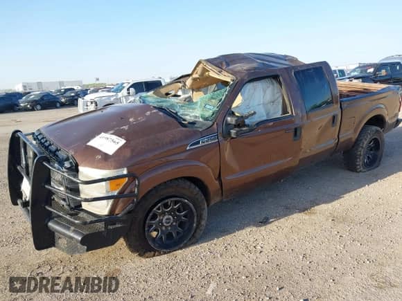 2011 Ford F-250 XL с VIN 1FT7W2B69BEC19829, выставлен на аукционе IAAI как лот 41987565 с пробегом 196 724 миль миль и . История ставок и продаж доступна на DreamBid. Изображение 18.