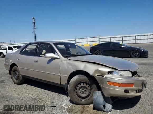 1994 Toyota Camry LE с VIN JT2SK12E5R0249871, выставлен на аукционе Copart как лот 65818455 с пробегом 149 364 миль миль и Списание • Salvage title. История ставок и продаж доступна на DreamBid. Изображение 4.