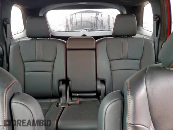 2023 Honda Passport TrailSport z VIN 5FNYF8H64PB000748, wystawiony jako Copart lot #67127955 z przebiegiem 55 188 mil mil oraz Czysty tytuł • Clean title. Historia ofert i sprzedaży dostępna na DreamBid. Obrazek 10.
