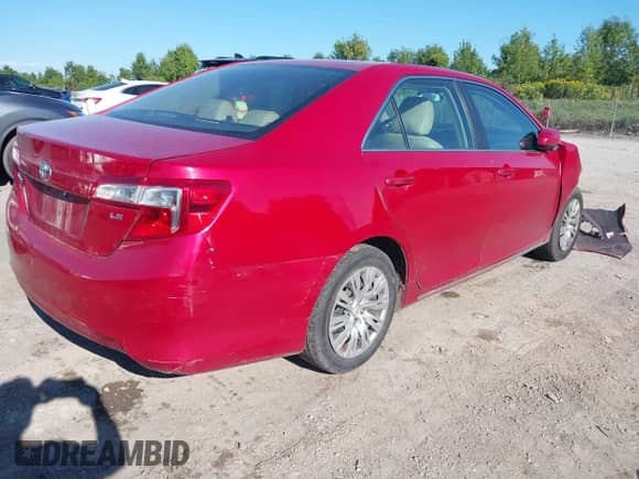 2013 Toyota Camry L с VIN 4T4BF1FK6DR274843, выставлен на аукционе IAAI как лот 43128076 с пробегом 225 748 миль миль и . История ставок и продаж доступна на DreamBid. Изображение 4.