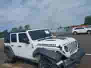 2023 Jeep Wrangler Rubicon с VIN 1C4JJXR64PW586405, выставлен на аукционе IAAI как лот 42318989 с пробегом 26 493 миль миль и . История ставок и продаж доступна на DreamBid. Изображение 1.