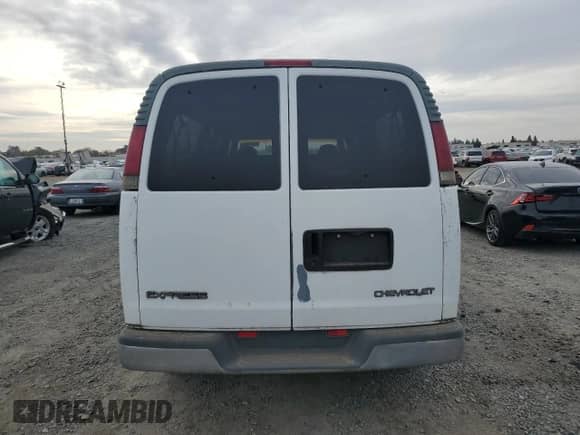 2000 Chevrolet City Express Cargo с VIN 1GAHG39J5Y1124694, выставлен на аукционе Copart как лот 80763054 с пробегом 183 743 миль миль и Списание • Salvage title. История ставок и продаж доступна на DreamBid. Изображение 6.