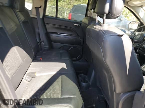 2014 Jeep Compass Latitude с VIN 1C4NJCEB9ED574918, выставлен на аукционе Copart как лот 72080355 с пробегом 177 971 миль миль и Чистый • Clean title. История ставок и продаж доступна на DreamBid. Изображение 11.