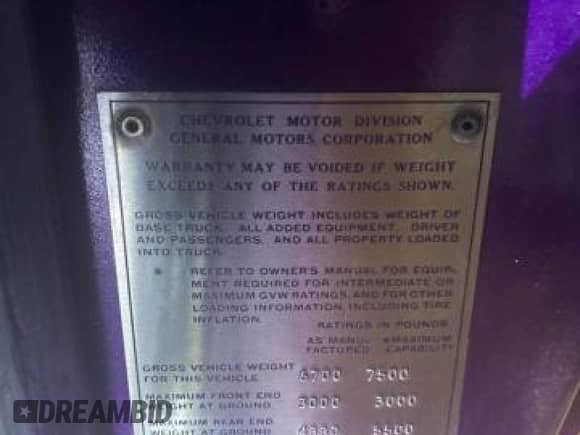 1971 Chevrolet Silverado 1500 z VIN CE241S641826, wystawiony jako Copart lot #64821445 z przebiegiem 1 644 mil mil oraz Czysty tytuł • Clean title. Historia ofert i sprzedaży dostępna na DreamBid. Obrazek 10.