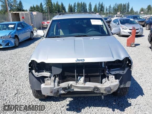 2008 Jeep Grand Cherokee Limited z VIN 1J8HR58238C189595, wystawiony jako IAAI lot #42837942 z przebiegiem 142 538 mil mil oraz . Historia ofert i sprzedaży dostępna na DreamBid. Obrazek 13.