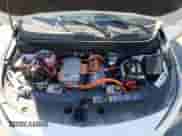 2023 Chevrolet Bolt EUV LT z VIN 1G1FY6S06P4147020, wystawiony jako Copart lot #81087615 z przebiegiem 19 212 mil mil oraz Szkoda całkowita • Salvage title. Historia ofert i sprzedaży dostępna na DreamBid. Obrazek 12.