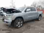 2020 Ram 1500 Limited z VIN 1C6SRFHT7LN194072, wystawiony jako IAAI lot #41975714 z przebiegiem 68 579 mil mil oraz . Historia ofert i sprzedaży dostępna na DreamBid. Obrazek 17.