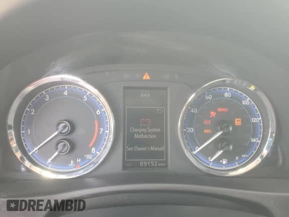 2019 Toyota Corolla XLE z VIN 5YFBURHE3KP949519, wystawiony jako Copart lot #85571085 z przebiegiem 69 152 mil mil oraz Nie do naprawy • Non repairable. Historia ofert i sprzedaży dostępna na DreamBid. Obrazek 9.