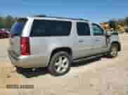 2009 Chevrolet Suburban 1LT z VIN 1GNFC26029J105867, wystawiony jako Copart lot #49465495 z przebiegiem 206 684 mil mil oraz Szkoda całkowita • Salvage title. Historia ofert i sprzedaży dostępna na DreamBid. Obrazek 3.