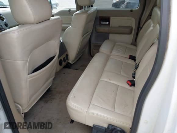 2004 Ford F-150 XLT with VIN 1FTPW125X4KC97283, listed as a IAAI auction lot 43038747 with 243,410 mi miles and . Bid and sale history available at DreamBid. Image 8.