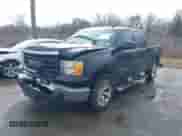 2007 GMC Sierra 1500 SLE1 z VIN 2GTEC13C671643993, wystawiony jako IAAI lot #41556101 z przebiegiem 212 097 mil mil oraz . Historia ofert i sprzedaży dostępna na DreamBid. Obrazek 2.