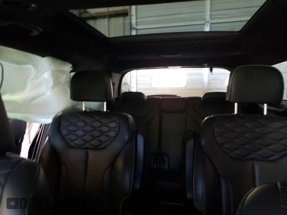 2021 Hyundai Palisade Calligraphy with VIN KM8R7DHE8MU280979, listed as a Copart auction lot 40269054 with 41,843 mi miles and . Bid and sale history available at DreamBid. Image 10.