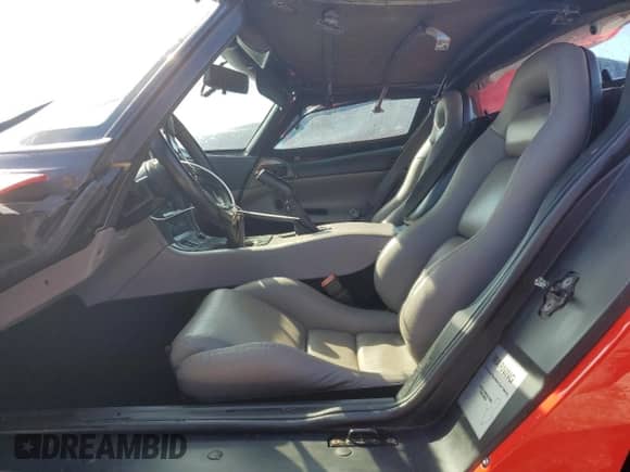 1995 Dodge Viper with VIN 1B3BR65E7SV200130, listed as a Copart auction lot 74893804 with 17,482 mi miles and Non repairable. Bid and sale history available at DreamBid. Image 7.