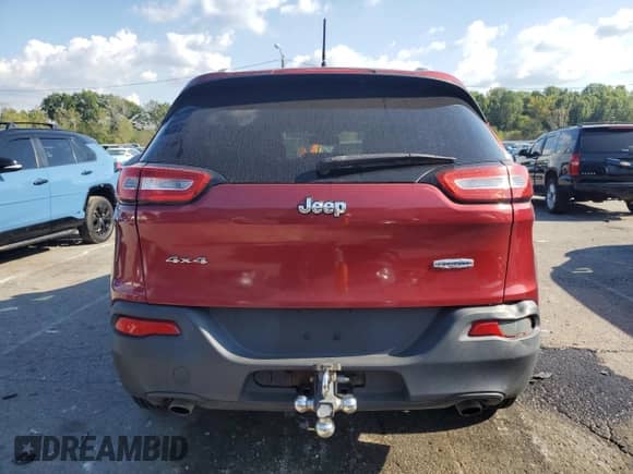 2014 Jeep Cherokee Latitude with VIN 1C4PJMCS4EW248532, listed as a Copart auction lot 85324465 with 133,081 mi miles and Clean title. Bid and sale history available at DreamBid. Image 6.