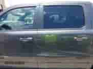 2022 Ram 1500 Rebel z VIN 1C6SRFLT3NN282689, wystawiony jako IAAI lot #42472175 z przebiegiem 58 163 mil mil oraz . Historia ofert i sprzedaży dostępna na DreamBid. Obrazek 14.