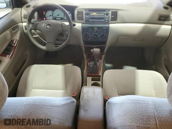 2003 Toyota Corolla CE с VIN 2T1BR38E83C099628, выставлен на аукционе Copart как лот 71662445 с пробегом 234 621 миль миль и Списание • Salvage title. История ставок и продаж доступна на DreamBid. Изображение 8.