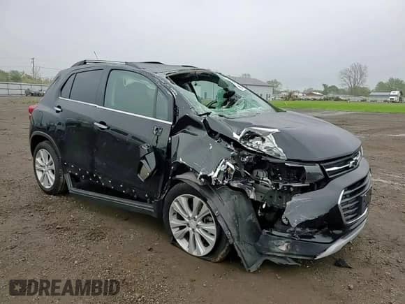 2020 Chevrolet Trax Premier with VIN 3GNCJRSB1LL224602, listed as a Copart auction lot 55843155 with 50,396 mi miles and Salvage title. Bid and sale history available at DreamBid. Image 14.