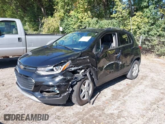 2019 Chevrolet Trax LT z VIN KL7CJPSB4KB922258, wystawiony jako IAAI lot #43312255 z przebiegiem 63 129 mil mil oraz . Historia ofert i sprzedaży dostępna na DreamBid. Obrazek 2.