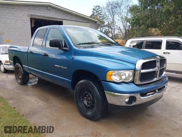 2004 Dodge 1500 SLT with VIN 1D7HU18N44J154679, listed as a IAAI auction lot 43499806 with 179,505 mi miles and . Bid and sale history available at DreamBid. Image 1.
