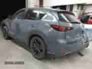 2023 Mazda CX-5 S Preferred z VIN JM3KFBCM3P0282220, wystawiony jako IAAI lot #43188220 z przebiegiem 29 080 mil mil oraz . Historia ofert i sprzedaży dostępna na DreamBid. Obrazek 3.