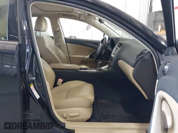 2008 Lexus IS 250 с VIN JTHCK262182023460, выставлен на аукционе IAAI как лот 42818457 с пробегом 176 279 миль миль и . История ставок и продаж доступна на DreamBid. Изображение 5.