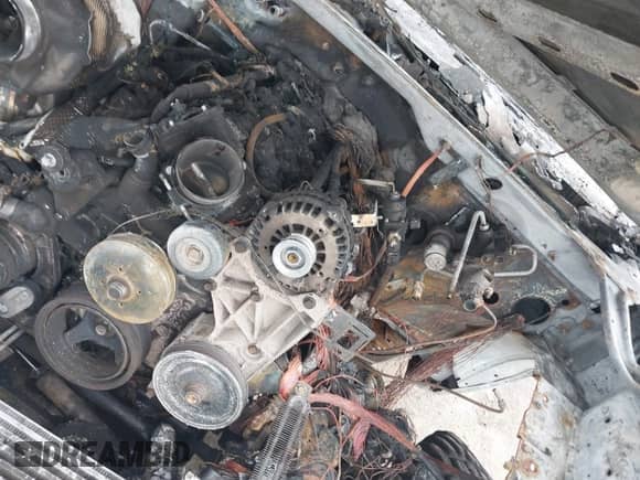 2004 Chevrolet Silverado 3500 SRW Wrk Trk с VIN 1GCHK34U44E355953, выставлен на аукционе IAAI как лот 41958740 с пробегом Не указан миль и . История ставок и продаж доступна на DreamBid. Изображение 10.