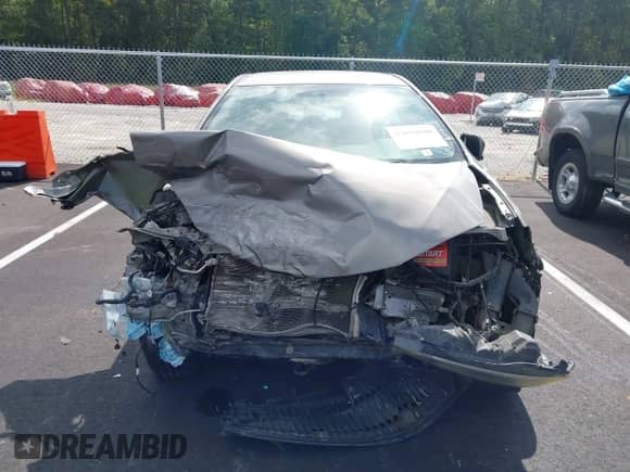 2016 Toyota Corolla L с VIN 2T1BURHE8GC662829, выставлен на аукционе IAAI как лот 43050500 с пробегом 71 579 миль миль и . История ставок и продаж доступна на DreamBid. Изображение 11.